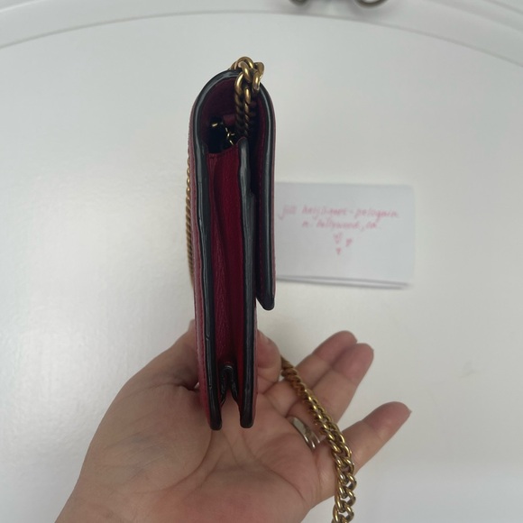 Gucci Supreme Queen Margaret (Bee) Walletet on Chain - Picture 7 of 17